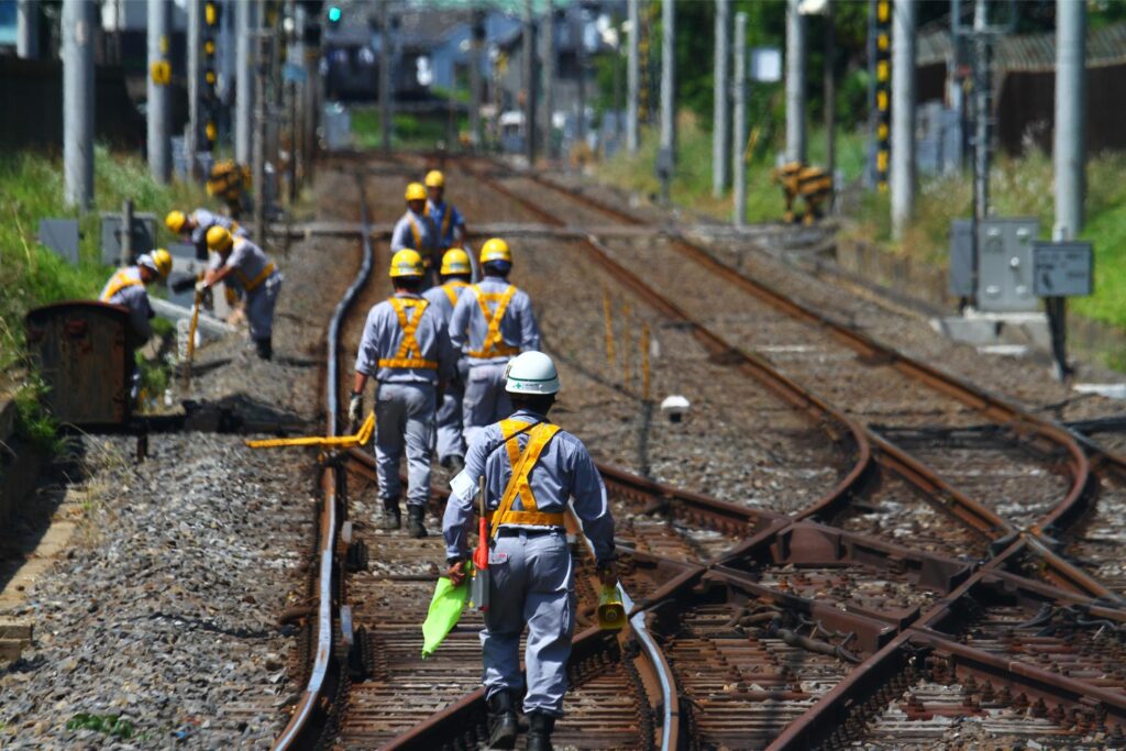 鉄道警備員の幅広い仕事内容